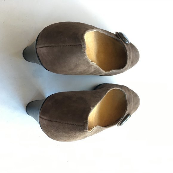 NEW Softspots Cate11 Suede Button Pumps Heel 11M - Picture 5 of 8